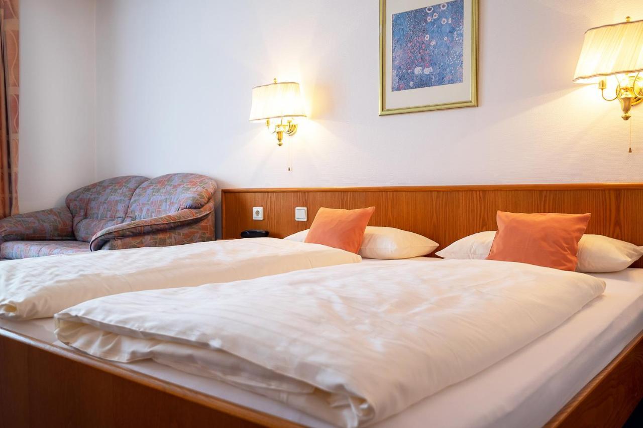 הילדסהיים Hotel Am Steinberg מראה חיצוני תמונה